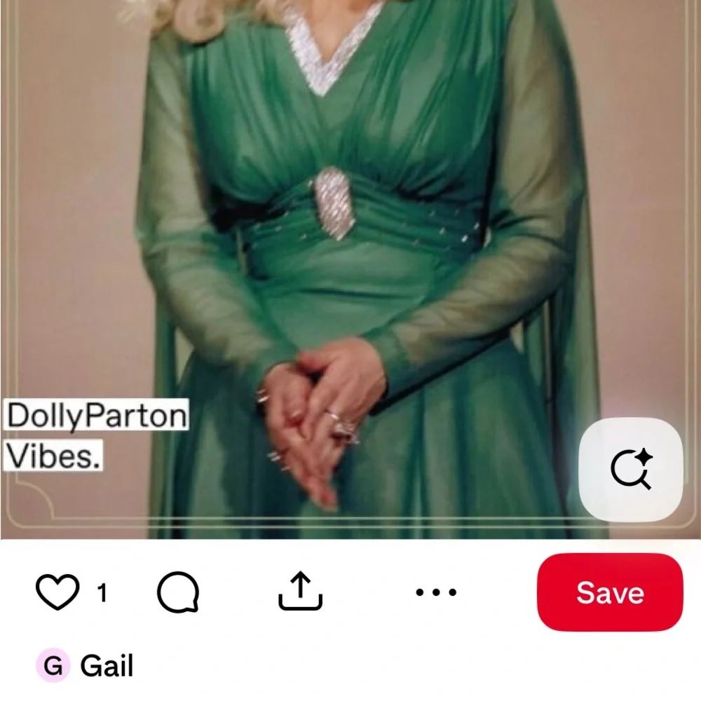 Elegant Green Long Sleeve Dress - Picture 7 of 12